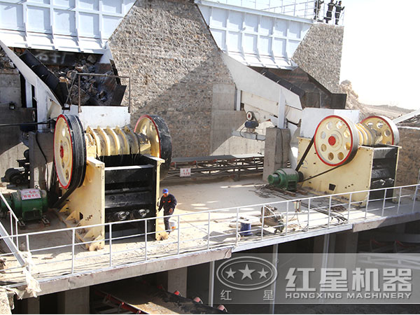 時產(chǎn)250噸石料生產(chǎn)線具體配置及報價