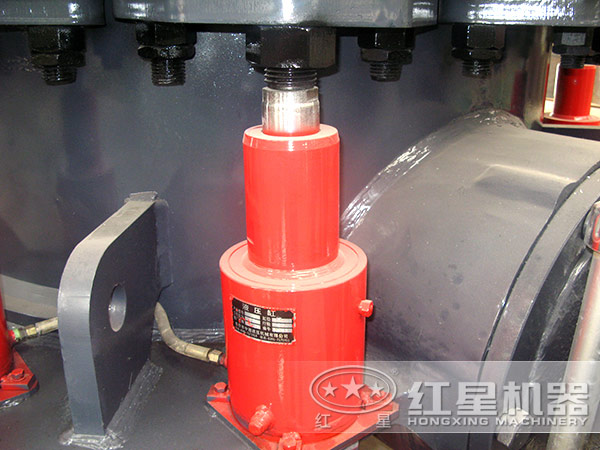 液壓圓錐破碎機(jī)