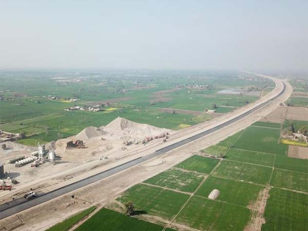 中巴經(jīng)濟(jì)走廊