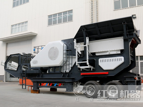 100噸移動(dòng)破碎站