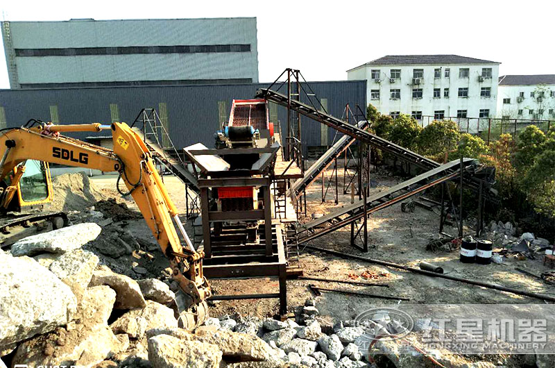 這臺機器不一般，移動式破碎機讓建筑垃圾綜合利用率超90%