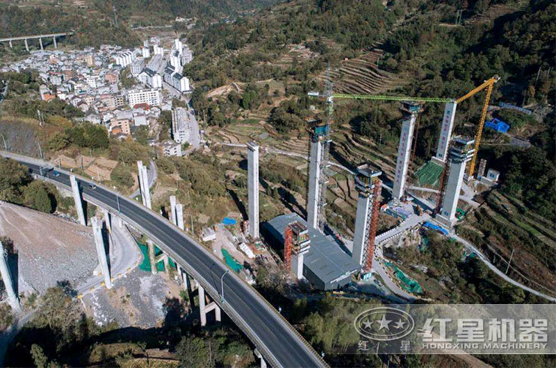 洞渣化身機制砂，塔樓制砂機助力工程建設(shè)降本增效