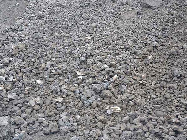 對(duì)爐渣進(jìn)行粉磨選用什么磨粉機(jī)