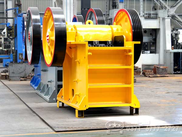 鉀長(zhǎng)石破碎機(jī)