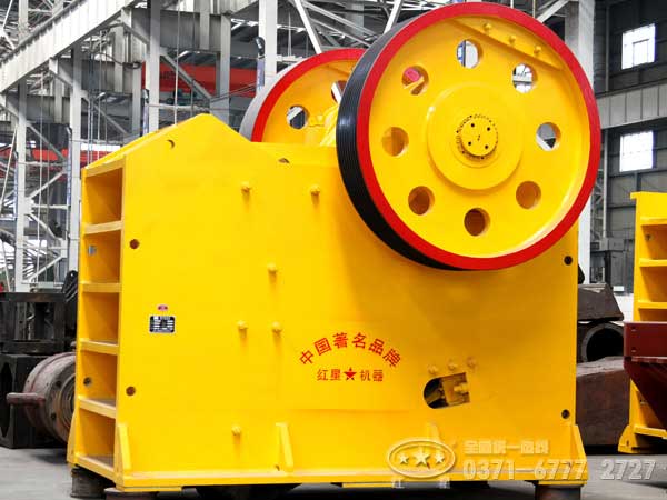 磷礦石顎式破碎機(jī)