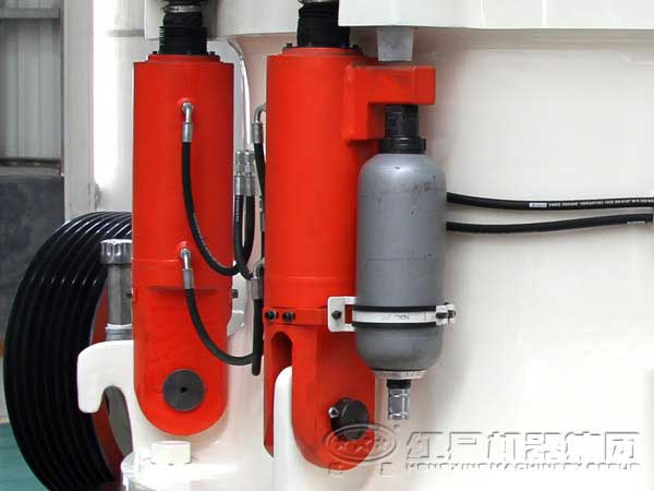 圓錐破碎機(jī)性能優(yōu)越