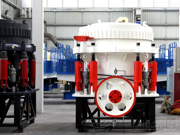 2200圓錐破碎機(jī)介紹