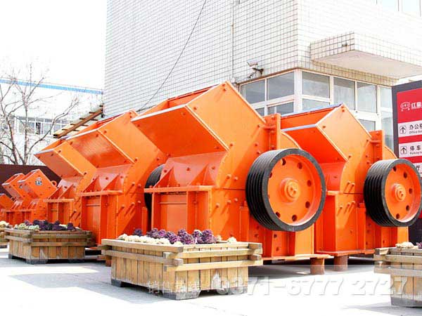 錘式破碎機(jī)型號(hào)，河南錘式破碎機(jī)技術(shù)參數(shù)