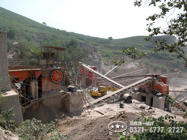 人工砂生產(chǎn)線生產(chǎn)現(xiàn)成示意圖