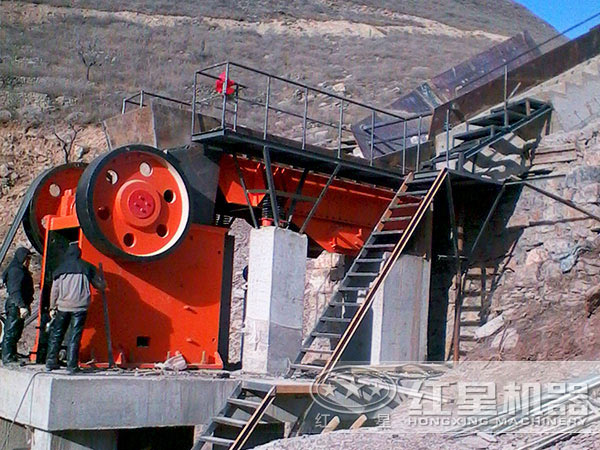 鐵礦石顎式破碎機(jī)
