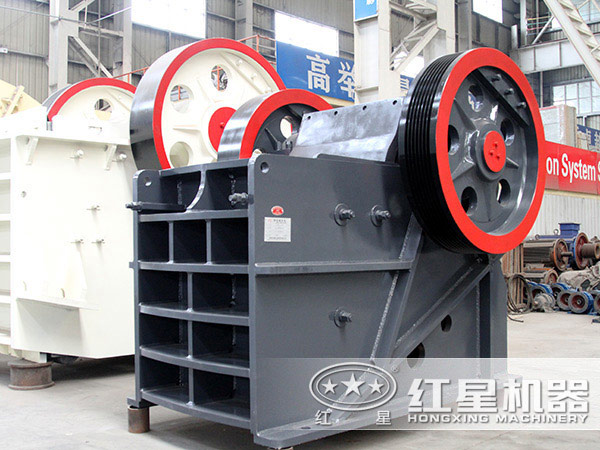 顎式破碎機(jī)—礦石首破的不二設(shè)備