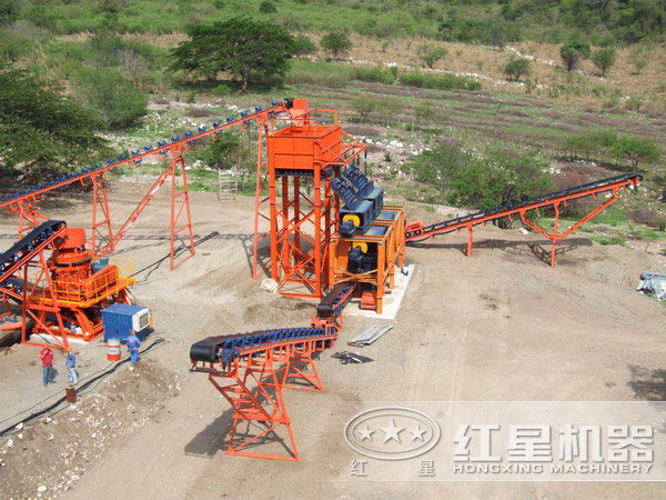 石料生產(chǎn)線現(xiàn)場(chǎng)