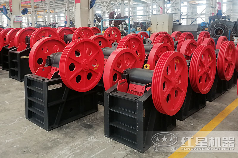 細顎破碎機較小出料粒度能打到多少？型號一覽表