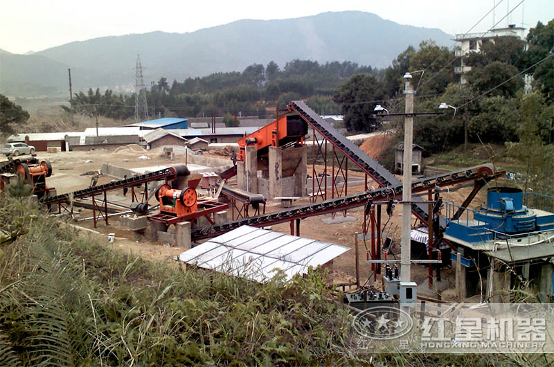 紅星記實（六）：沖擊式濕粘土破碎機(jī)的“新疆之行”