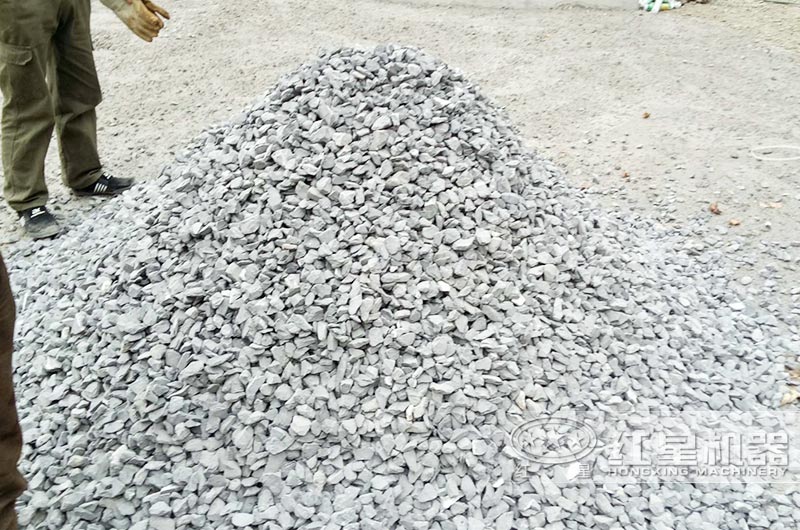 細碎顎式破碎機出料 細碎顎式破碎機出料