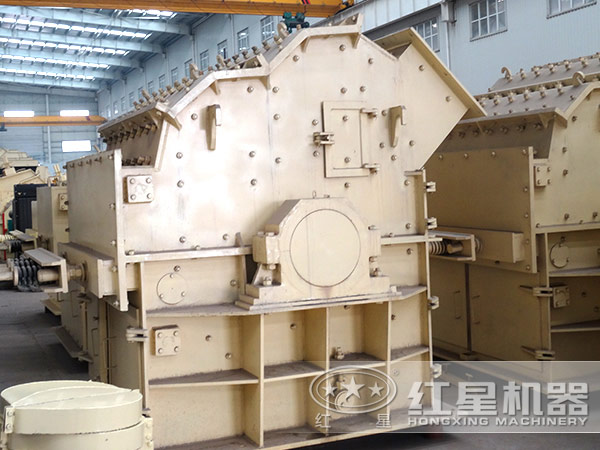 玄武巖細(xì)碎機(jī)