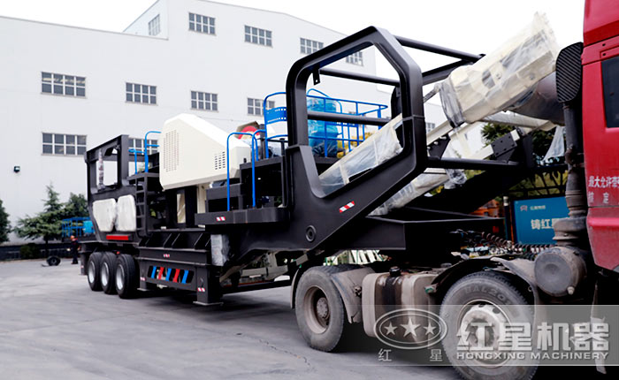 移動煤矸石破碎機