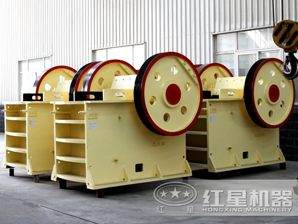 磷礦石顎式破碎機