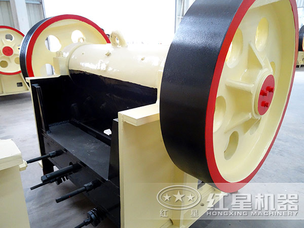 石頭顎式破碎機(jī)