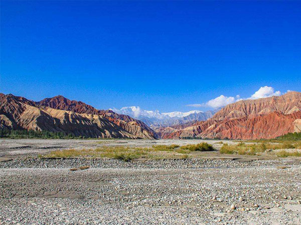 塔什庫(kù)爾干礦區(qū)