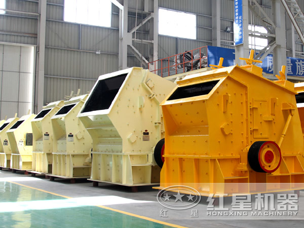 鵝卵石破碎機(jī)