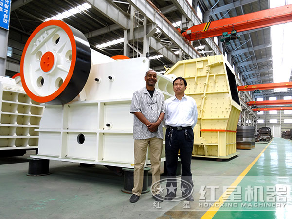 礦石破碎機(jī)廠家