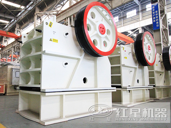 經(jīng)典固定變智能移動，日處理兩千噸輪胎式可移動破石機成了“國民機器”