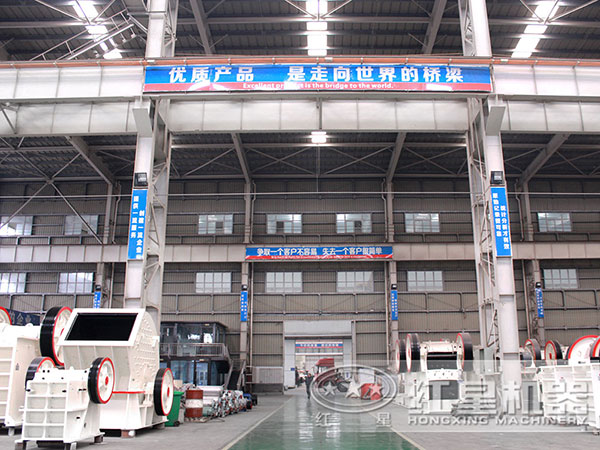 固定式PE-400×600風(fēng)化石顎式破碎機(jī)_電機(jī)三十千瓦_(dá)省電環(huán)保