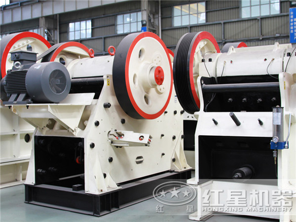 鄂式、輥式、錘式公路碎石機(jī)為高速公路建設(shè)“添磚加瓦”