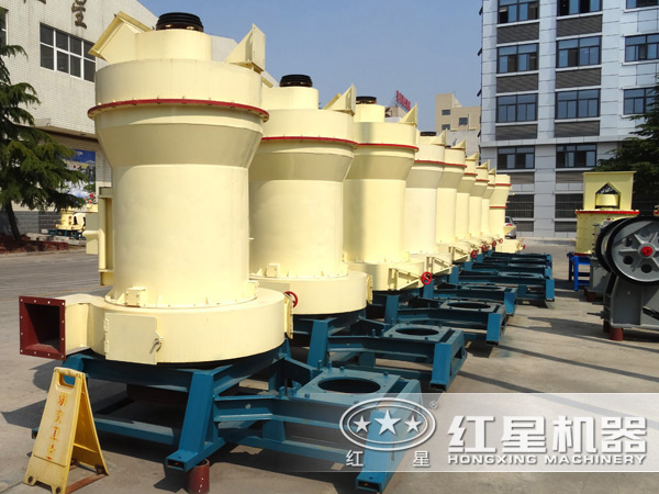 白灰磨粉成粉末|選擇白灰磨粉機的三大優(yōu)勢