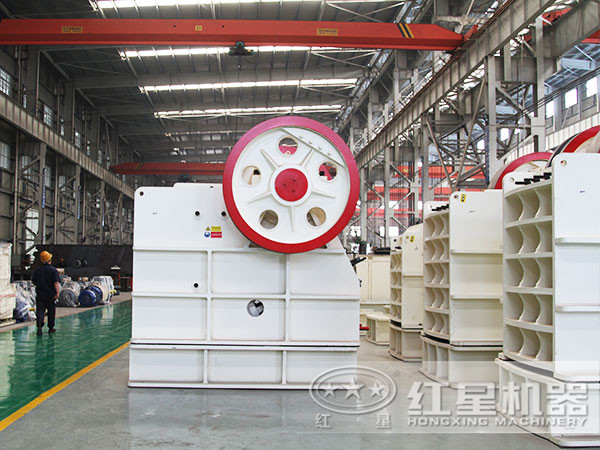 鐵選廠顎式破碎機(jī)