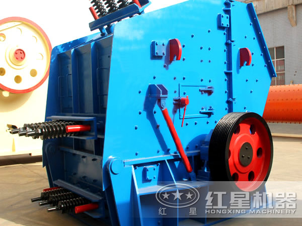 油頁(yè)巖破碎機(jī)