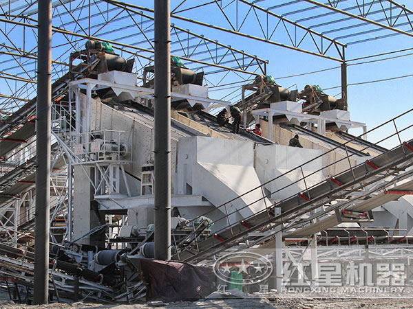 礦渣砂石制沙生產(chǎn)線豪華陣容現(xiàn)場(chǎng)