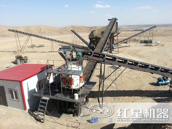 鵝卵石制砂生產(chǎn)線(xiàn)配套設(shè)備及各自的作用