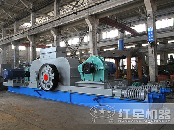 時(shí)產(chǎn)50-100噸鎳礦廢渣對(duì)輥式破碎機(jī)選購(gòu)