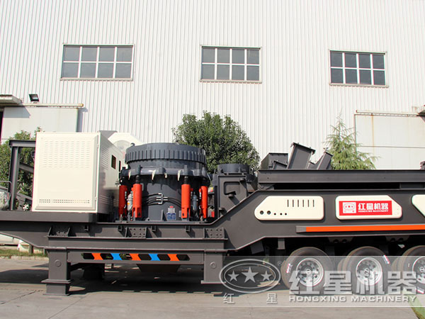 時產(chǎn)200噸瀝青塊移動破碎機型號與價格