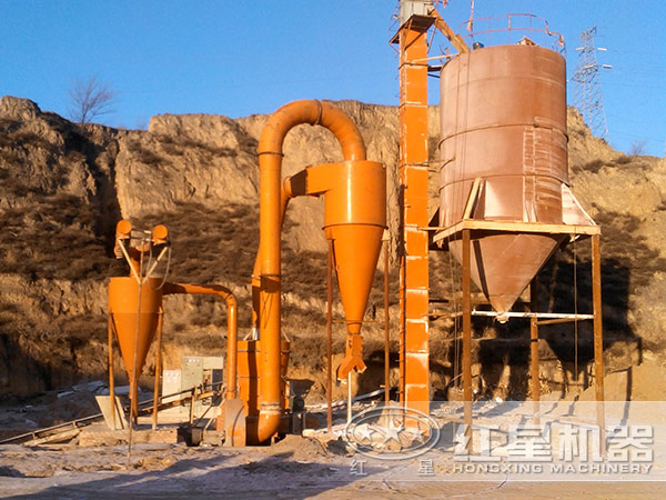 山東800目重鈣粉加工現(xiàn)場