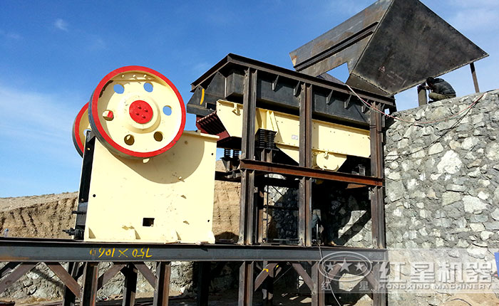 時產(chǎn)250噸碎石機多少錢一臺