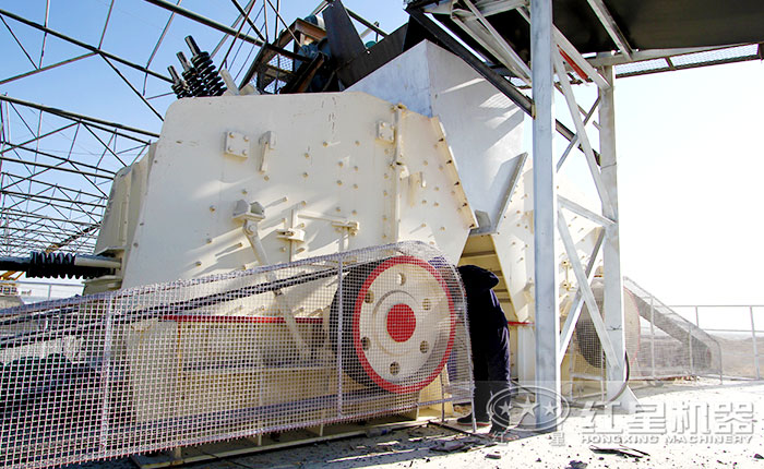 小型液壓混凝土破碎機-粉碎混凝土變石子“輕而易舉