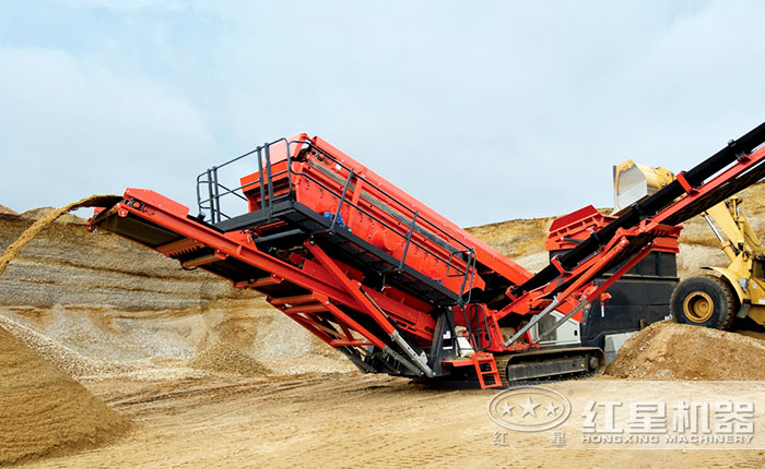 日產(chǎn)1000方大型流動破石機-轉(zhuǎn)場方便，可自由控制