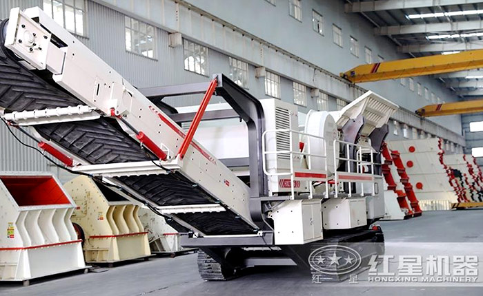 移動(dòng)篩煤機(jī)帶傳送-“叱咤”煤場，智能、環(huán)保樣樣行
