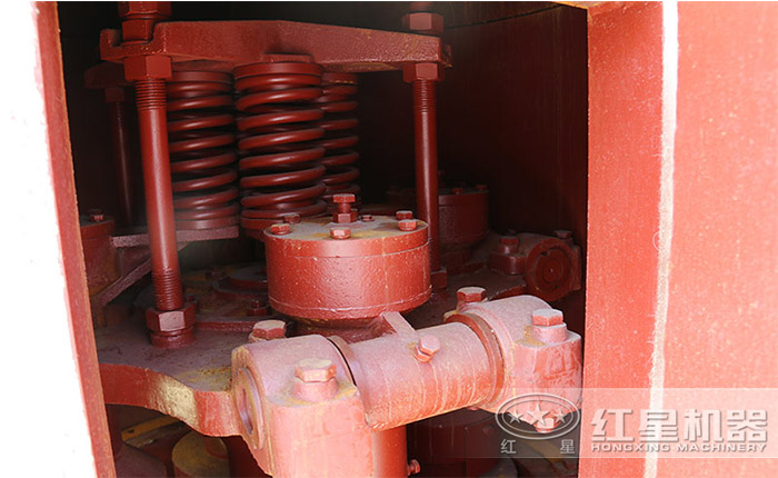 碳酸鈣磨粉機細(xì)節(jié)