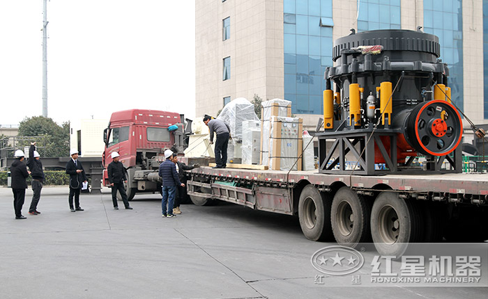 時產(chǎn)300噸大型圓錐石子破碎機多少錢？