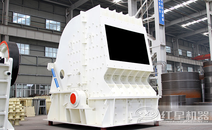 德版式反擊破碎石機(jī)