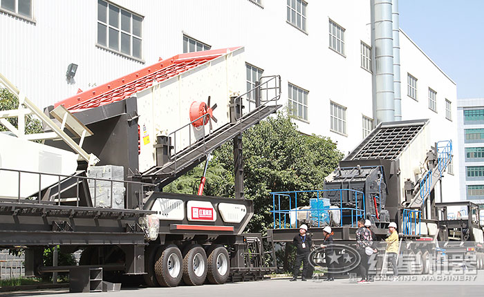 多功能小型移動碎石機-一車載多機，現(xiàn)場視頻一展風采