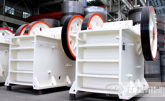 鄂式破碎機(jī)