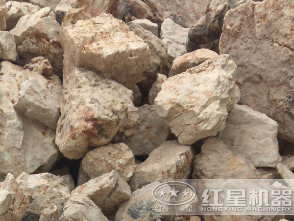 硅灰石磨粉機的兩種選擇—硅灰石雷蒙磨|硅灰石粉超細磨