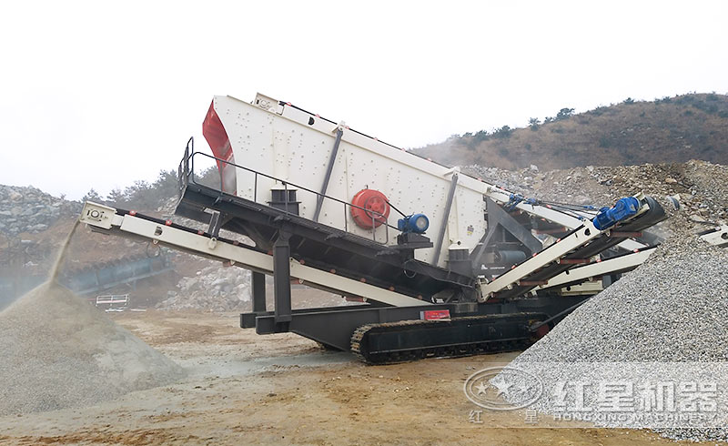 時產(chǎn)300-400噸的石灰石移動磕石子機器多少錢？