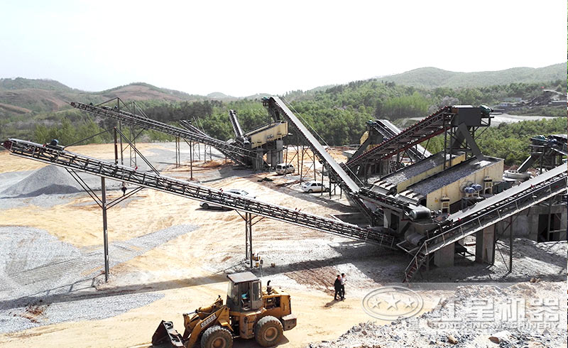 石頭破碎現(xiàn)場(chǎng)