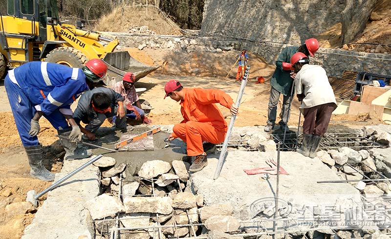 砂石生產(chǎn)線設備配置講解-開辦砂廠講究“因地制宜”，亦需良器助力